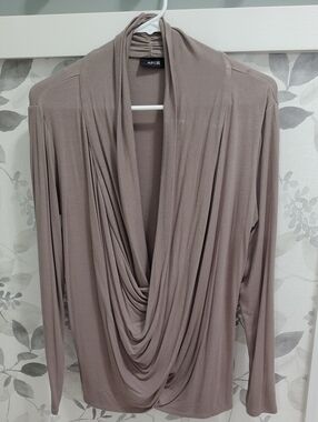Apt. 9 Drape-Front Long Sleeve Top in Taupe Beige